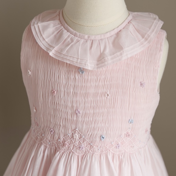 Girls Pink Smocked Dress Luli & Me size 6X Embroidery Spring Portrait LIKE NEW!! - Picture 4 of 7